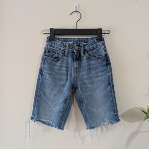 Original Loose Cutoff Shorts